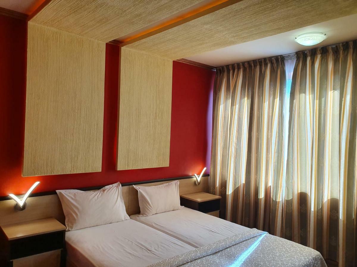 Hotel Gabi 普罗夫迪夫 外观 照片